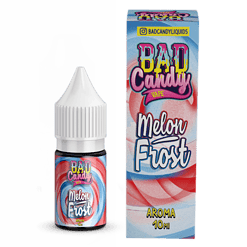 Kreative Grafik für Melon Frost E-Liquid in auffälligem Design mit pink-gelbem "Bad Candy" Logo und blaue, rote und weiße Farbpalette, ideal für aromatische Dampferlebnisse.