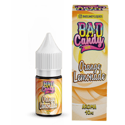 Leere Flasche mit orange Lemonade Aroma, 10 ml, für E-Zigaretten, in Verpackung auf weißem Hintergrund.