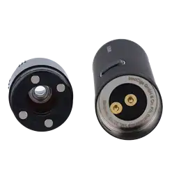 Hochwertige elektrische Stecker für Caravan- oder Wohnmobil-Adapter, langlebig und belastbar, ideal für zuverlässige Stromversorgung unterwegs.