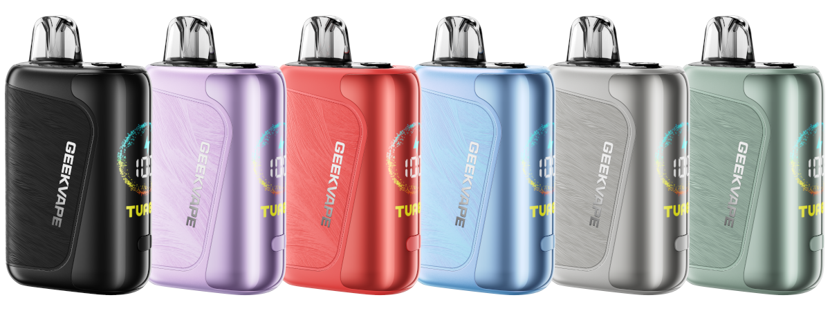 GEEKVAPE Go E-Zigaretten Set 4 GEEKVAPE Go E-Zigaretten Set mit fest verbautem 1.500 mAh Akku, Display und Dual Mesh Cartridge mit 0,8 Ohm und 10 ml Tankvolumen. Zwei Leistungsmodi, stufenlose Top-Airflow-Control von MTL bis RDL, Befüllung per Side-Filling und Laden über USB-C. Ladekabel nicht enthalten. Nicht für Personen unter 18 Jahren.